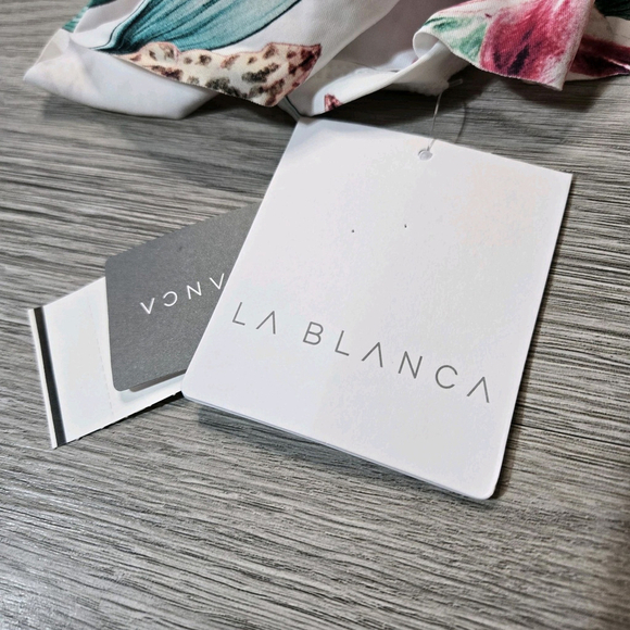 La Blanca Floral Ruffle Off Shoulder One Piece Swimsuit White Size 6 NWT Beach - Picture 6 of 11